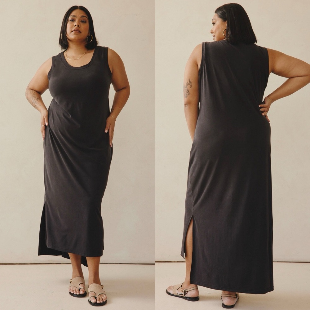 Leze The Label Black Sleeveless Midi Tank Dress